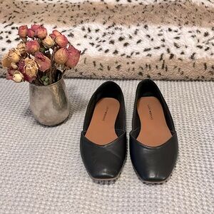 Lucky Brand Black Leather Flat Ballet Style Slip On Ameena Flats Shoes Shoes 7